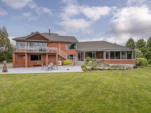 77 Horndon Street, Darfield
