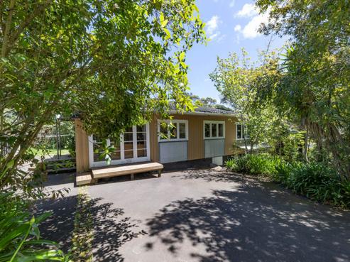 351 Titirangi Road, Titirangi