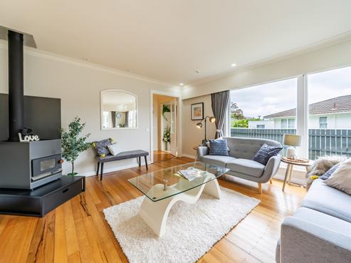 6 Bella Grove, Naenae