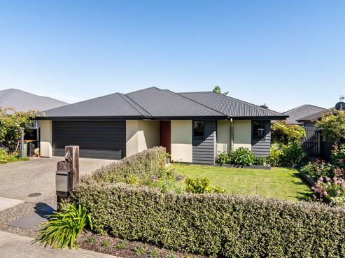 4 Carmello Grove, Richmond