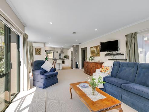 44A The Drive, Tawa