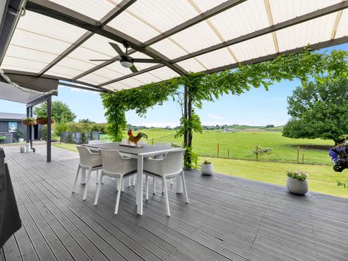 15 State Highway 5, Tirau