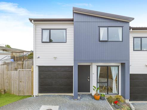 14D Medina Place, Half Moon Bay