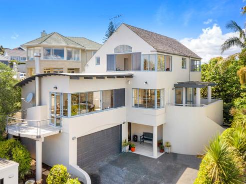 2/40 Ngaiwi Street, Orakei