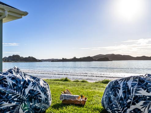 37B Te Kapua Street, Oakura Coast