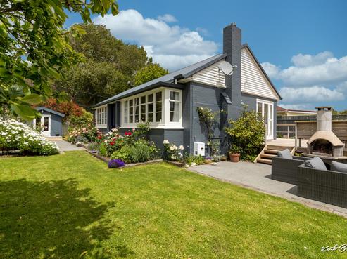 28 Malone Road, Waterloo