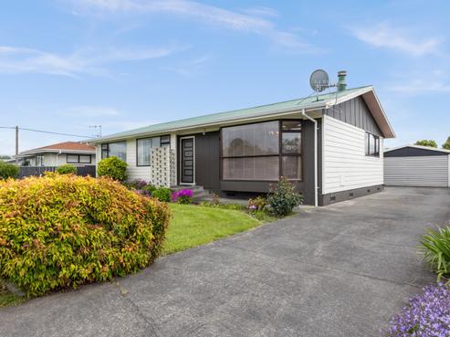 1402 Warwick Place, Mayfair