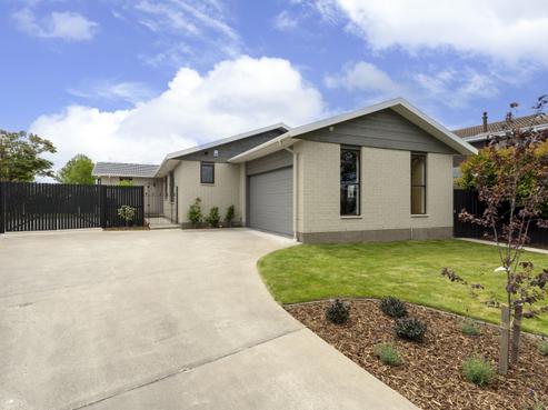 6 Montclare Avenue, Ilam