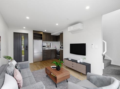 2/28 Raukawa Street, Stokes Valley