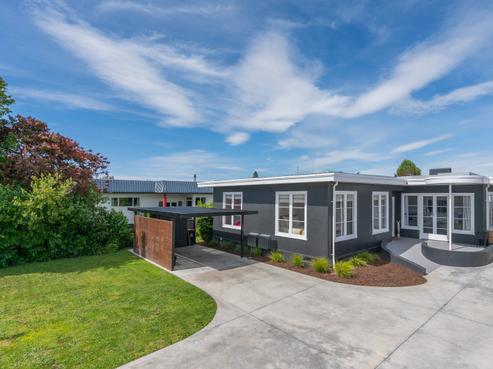 910 Miro Street, Mahora