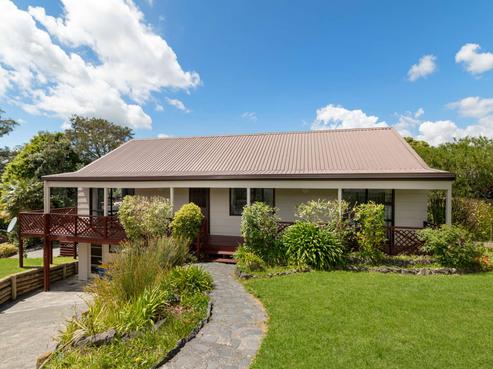 27 Elizabeth Drive, West Harbour