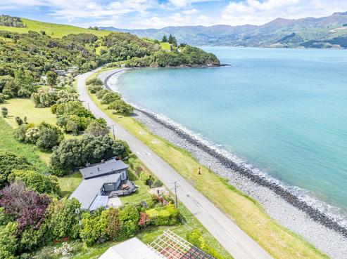 782 Wainui Main Road, Wainui