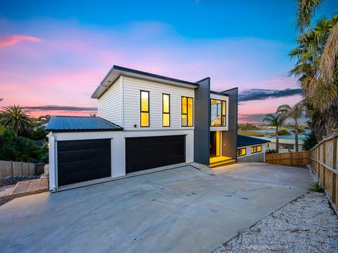 24 Ferntree Terrace, West Harbour