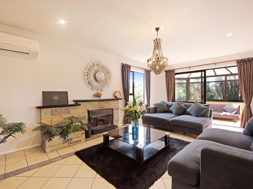 21 Trebann Street, Paparangi