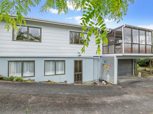 2/63 Arran Road, Browns Bay