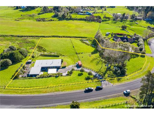 35 Old Barn Road, Opaheke