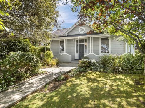 14 Carnarvon Street, Belleknowes