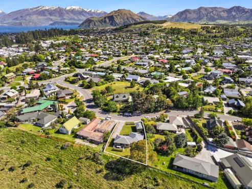 14 Rob Roy Lane, Wanaka