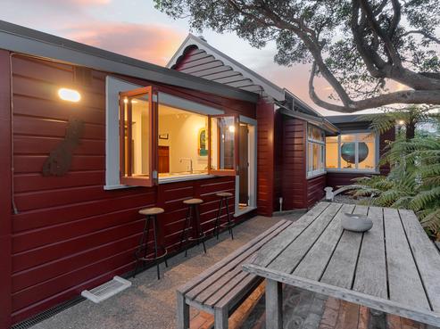 31 Dryden Street, Sumner