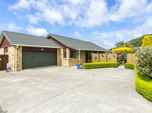 11A Ormrod Grove, Riverstone Terraces
