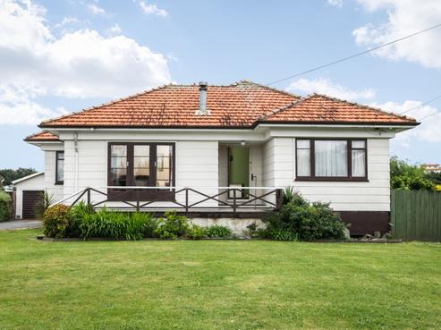 42 Station Road, Paeroa