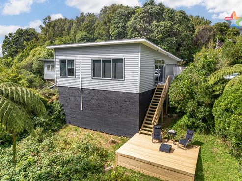 58A Maungaraki Road, Korokoro
