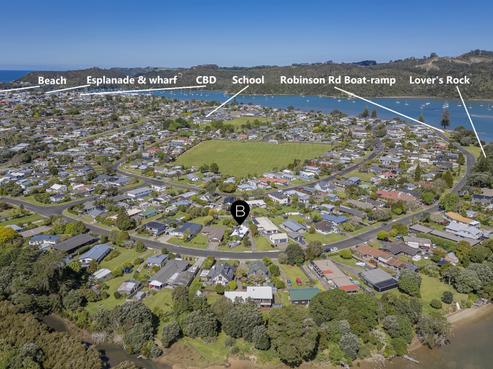 123 Robinson Road, Whitianga