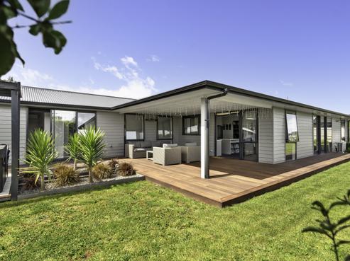 14 Maple Grove, Solway