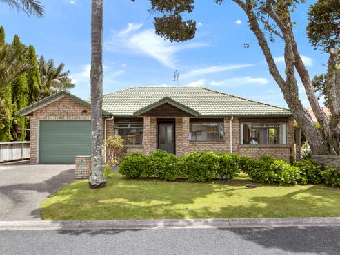 4 Dan Tori Place, Orewa