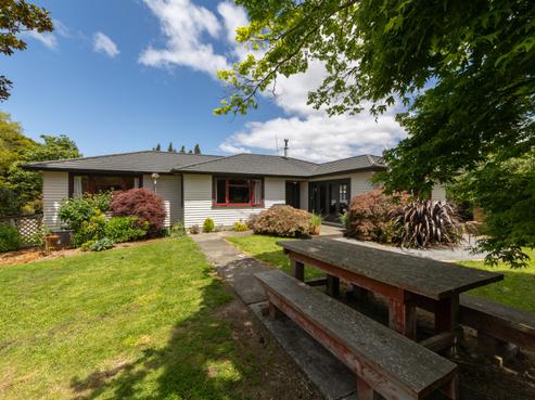 933 Makomako Road, Pahiatua