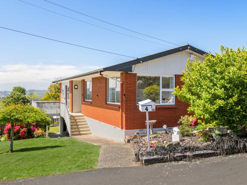 4 Strode Street, Halfway Bush