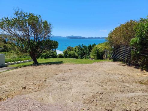 47 Long Beach Road, Russell