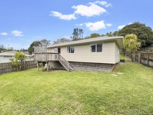 12A Maywood Crescent, Glen Eden