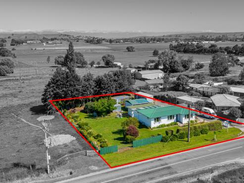 120 Racecourse Road, Waipukurau and Surrounds