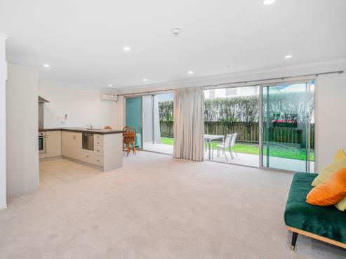 1/86 Albert Street, Whitianga