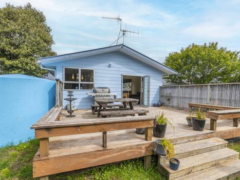 19 Walton Road, Paraparaumu Beach