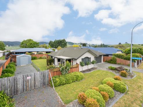 78 Starveall Street, Brightwater