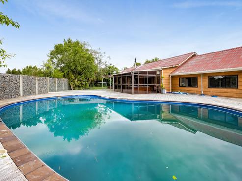 2 Pikituroa Road, Normanby