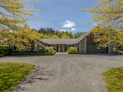 654 Marshland Road, Styx