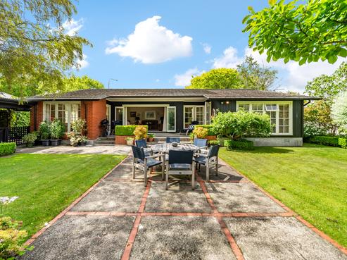 423 Fergusson Drive, Heretaunga