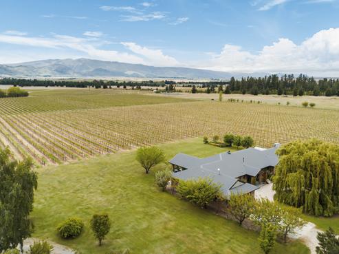 230 Hillview Road, Alexandra