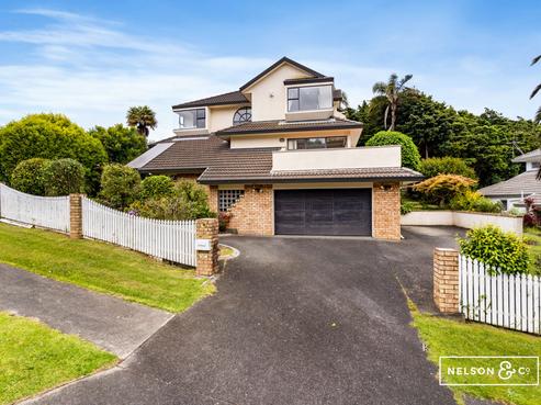 10 Silkwood Grove, Totara Heights