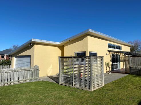 25 Sloane Street, Fairlie