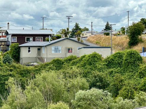 44 Lowestoft Street, Balclutha