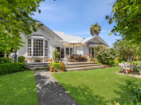 11 Weka Road, Tasman