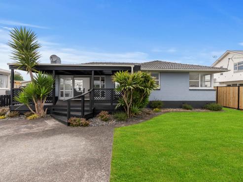 24 Tairere Crescent, Rosehill