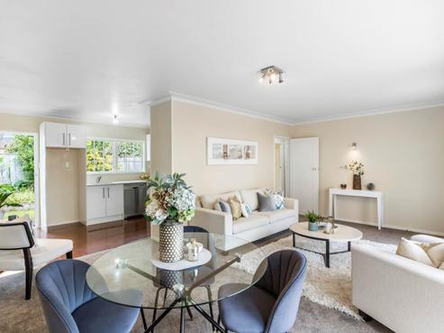 2/113 Clovelly Road, Bucklands Beach
