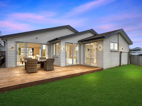 3 Mamuku Drive, Massey