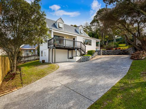 32B Palliser Lane, Browns Bay