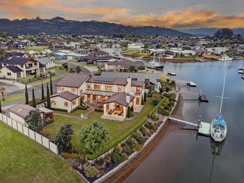 31 Aquila Drive, Whitianga